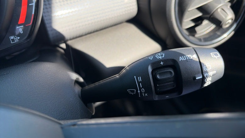 MINI Hatchback 1.5 Cooper Classic II 3dr Petrol Hatchback